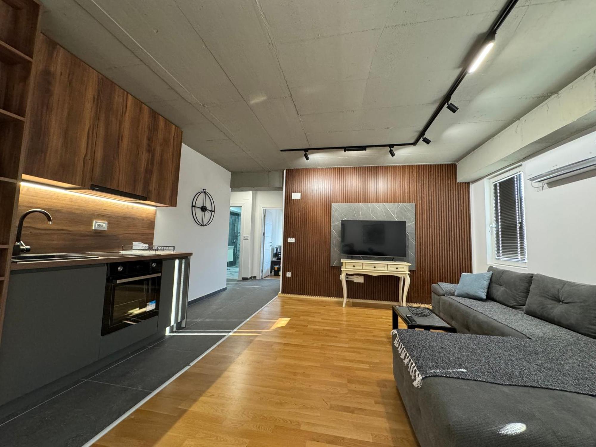 Luxury Apartment Iva VI Skopje Exteriör bild